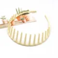 Korean minimalist wave tooth hair hoop for daily face washing and secure hair styling. - Wave Style (F-091) / 1 Piece / Off White