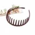 Brown plastic toothed hair hoop detail view, non-slip wavy headband for daily hair styling. - Braided Wave Style (F-091) / Burgundy