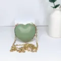 Grüne herzförmige Umhängetasche, metallische Kette Abendtasche, stylische PU Mini Handtasche. - 8.5*8.5*4 / Grün (Goldener Rahmen)