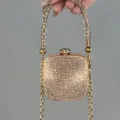 Mini Strass Umhängetasche, glitzernde Kristall Abendtasche mit Kette für Damen elegant. - Quadratisch (Kleiner Strass) / Gold