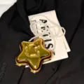 Goldfarbene sternförmige Hartschalen-Umhängetasche mit Perlenkette und niedlichem Smiley-Design - Goldener Stern Künstliche Perlenkette (A178)