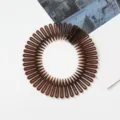 Elastische kam haarband bruine kunststof zigzag haarhoofdband voor vrouwen gezicht wassen stijl - koffiekleur