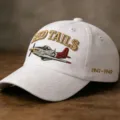 Cappellino da baseball vintage in cotone bianco con ricamo aereo Red Tails, elegante. - Bianco