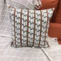 Chenille Kissenbezug gestreift geometrisch dekorativer Sofakissen Bezug fuer das Wohnzimmer. - 44 x 44 cm einseitig (ohne Füllung) / Vertikale Streifen Kaffee-Orange