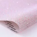 Tela de malla de diamantes de imitación autoadhesiva rosa, pegatina de cristal brillante para DIY. - Estilo de fijación por calor bicolor 3 mm 40x24 cm / Rosa Claro Iridiscente