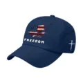 Classico cappellino da baseball blu navy con bandiera USA, scritta FREEDOM e croce laterale. - Blu Marino