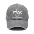 Cappellino da baseball grigio lavato dettaglio, stampa grafica acrobazia bici, visiera curva. - Adulto 56-60cm Regolabile / Grigio