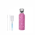 Detailaufnahme der funkelnden Strass-Trinkflasche mit praktischem Reinigungsbürsten-Set. - 350ml (12oz) / Fuchsia