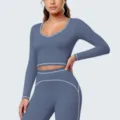 Dames sport crop top lange mouwen en hoge taille yoga legging set voor fitness training. - S / Tops / Indigo