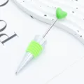 Tappo per vino a cuore verde creativo con tappo conico in silicone per bar e matrimonio. - Verde brillante (cinturino in pelle verde brillante)
