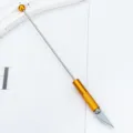 Precisie knutselmes voor hobby snijden, scrapbooking en papierkunst met metalen handvat geleverd. - Roségoud
