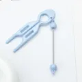 DIY blaue Kunststoff U-förmige Haargabel mit Metallperlen-Anhänger für stilvolles Styling. - Süßigkeiten Blau