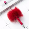 Rote flauschige Bommel Kugelschreiber kreative dekorative Perlenstift DIY Handwerk Schreibwaren - Burgunderrot