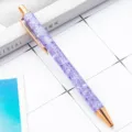 Stylo à bille violet rétractable avec détails or rose et joli motif cœur pour bureau. - Modèle Saint-Valentin B-Violet