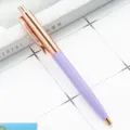 Eleganter Metallkugelschreiber in Roségold und Pastelllila, ideal für Büro und Alltag. - Bonbonlila