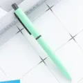 Minimalistischer Metall-Kugelschreiber in Hellgrün, einziehbar mit schwarzem Clip für Büro. - Kugelspitze 1.0 / Mintgrün