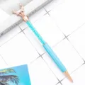 Stylo à bille tête de cerf avec cristaux étincelants, fourniture de bureau élégante. - Bleu clair