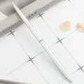 Minimalistische zilveren metalen balpen, elegante Scandinavische briefpapier voor dagelijks. - Gelakt Zilver