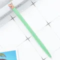 Élégant stylo à bille en métal vert menthe avec un sommet en diamant cristal étincelant. - Vert Bonbon