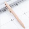 Penna a sfera a scatto colore macaron finitura gommata scrittura scorrevole plastica - Marrone chiaro