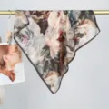 Foulard carré à imprimé floral vintage, style peinture à l'huile romantique en soie de coton. - Motif 9