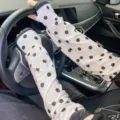 Ice silk sun protection arm sleeves with black polka dots, breathable driving arm covers for women. - Style 1 (Polka Dot)