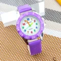 Kinder Quarzwatch mit lila Armband und bunten Zahlen klares Zifferblatt fur Jungen. - Lila