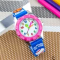 Orologio 3D sportivo per bambini con numeri colorati, cinturino in silicone e ghiera rosa. - Rosso rosa