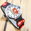 Montre quartz dessin animé pompier pour enfants avec aiguilles lumineuses et bracelet. - Style grande échelle - Noir