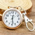 Montre infirmière quartz avec chiffres clairs et clip métallique, idéale pour un usage. - Aiguilles noires - Or rose