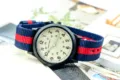 Montre en nylon pour enfants, bracelet bleu-rouge militaire, cadran lumineux, variante. - Bleu-Rouge-Bleu
