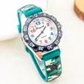 Orologio bambini ragazzo quarzo cinturino camouflage numeri colorati orologio studente principale - Cinturino verde con scritte colorate
