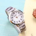 Kinder Digitaluhr mit Camouflage Silikonarmband, weißem Zifferblatt und Ziffern für Kinder. - Graue Tarnung