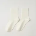 Einfarbige weiße Damen Baumwollsocken, mittellang, für den Alltag weich und bequem. - Einheitsgröße / Milchweiß