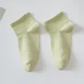 Light green breathable mesh low-cut ankle socks for women, comfortable for daily wear. - One Size / Green