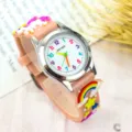 Montre à quartz pour enfants avec bracelet en silicone rose et motif de dessin animé mignon. - Poney - Abricot