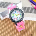 Kinder süße Libelle Quarzuhr mit bunten Zahlen pinkem Silikonarmband und schwarzer Lünette - Schwarz