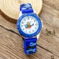 Montre à quartz camouflage pour enfants avec cadran hélicoptère et bracelet bleu garçon. - Bracelet bleu et boîtier bleu