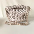 Handgemachte gehäkelte Umhängetasche aus Stoffstreifen mit edler Kette und tollem Design. - Braun Gemischt