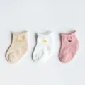 Babysokken katoen variant in roze wit kaki met schattige kroonborduursel voor kleine kinderen - Maat M (1-3J) / Kroon babymeisje