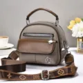 Vintage leather shoulder bag for women, stylish crossbody handbag with top handle. - Gray