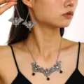 Gothic vintage Halloween vleermuis sieradenset met zilveren ketting en oorbellen - 10 Antiek Zilveren Vleermuis (Tweeledige Set)