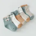 Schattige katoenen babysokken set met schattige koala jacquard ontwerpen voor jonge kinderen. - Koala set