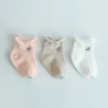 Set di calzini estivi traspiranti in rete per neonati con visualizzazione variante - Set a tema gatti per neonate femmine