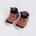 Antirutsch Kleinkind Socken mit Gummisohle fuer Babys, suesse Lauflernsocken im Fruehling. - Braune Punktaugen