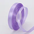 Helllila Satinband Rolle, 1cm glatter Polyester Stoff dekoratives Band fuer Geschenkverpackung. - 1cm x 25 Yard / 430# Hellviolett