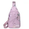 Bolso cruzado informal morado para mujer con estampado artístico y bolsillo con cremallera. - Púrpura
