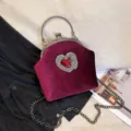 Bordeaux Fluweel Kus-Slot Handtas Barok Hart Roos Ketting Schoudertas voor Vrouwen - Rood