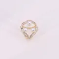 Anello per sciarpa triplo strass perla dorata elegante fibbia hijab accessorio moda. - modello 2 / Oro