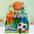 Nahaufnahme der niedlichen Cartoon Sport Gelstifte mit Basketball und Fußball Motivaufsätzen. - 0.5mm / 36er-Pack